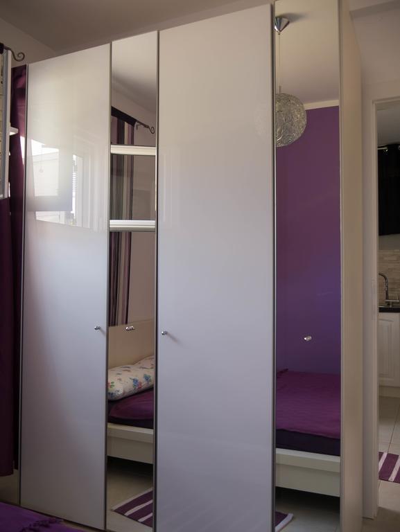 Take It Easy Apartments Slatine Eksteriør billede